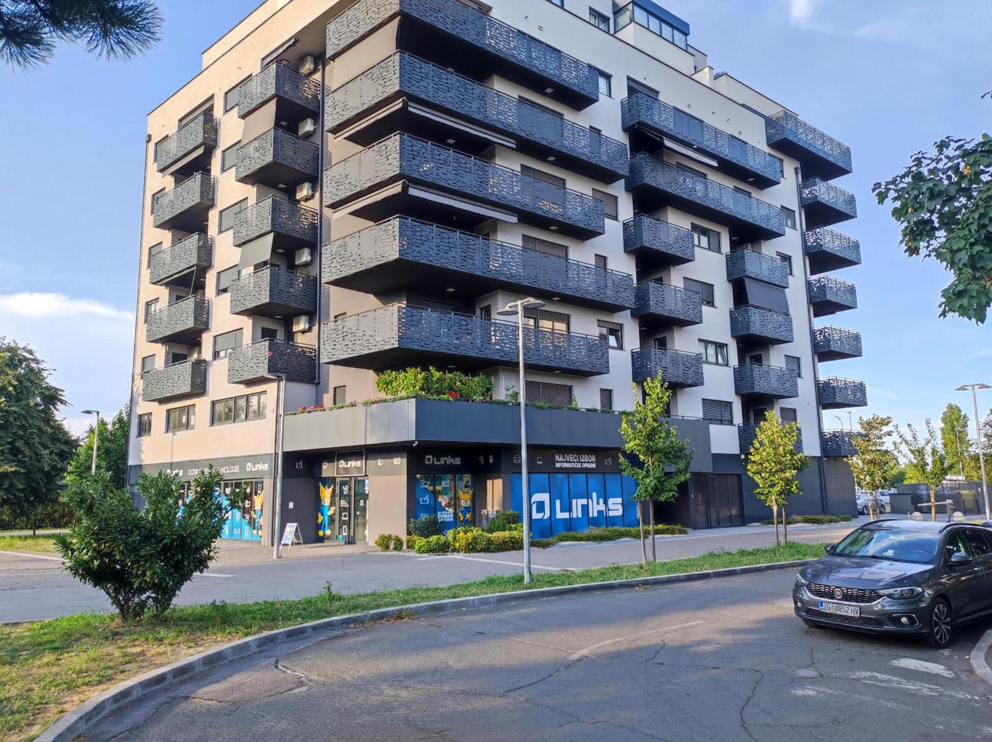 City East Apartment Zagreb With Private Parking Εξωτερικό φωτογραφία